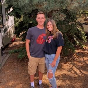 Meet your Posher, Courtney